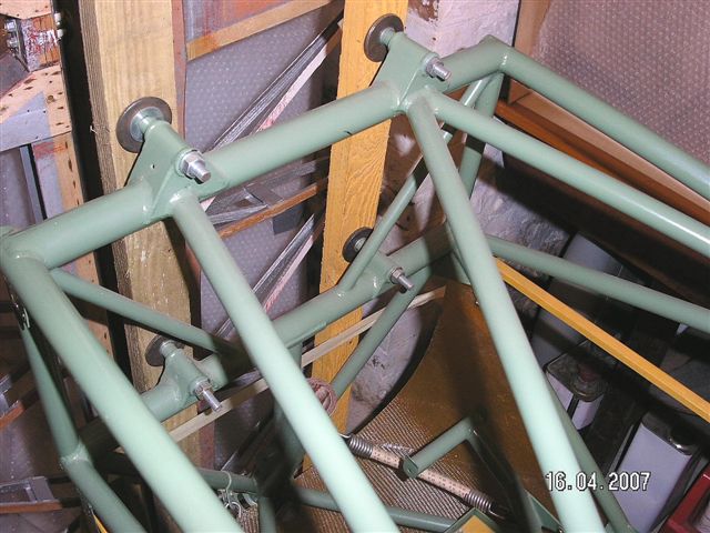 Nipper Mk 3 engine mounts.JPG